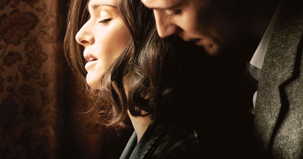 The Deep Blue Sea poster